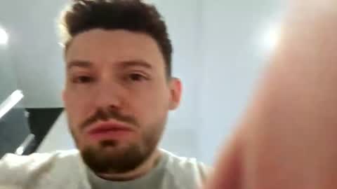 8inchdude93 online show from August 6, 6:30 am