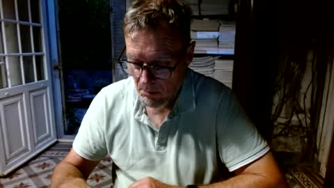 _123_voyeur_ online show from July 28, 7:39 pm