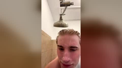 _frosty_69 online show from July 2, 2:56 pm