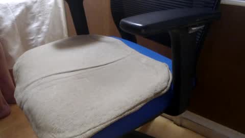 arlandria_ online show from July 3, 7:03 am