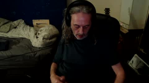 bangintoleather online show from July 31, 2:44 am