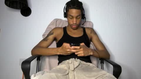 BlackBullTitus online show from June 12, 2:32 am