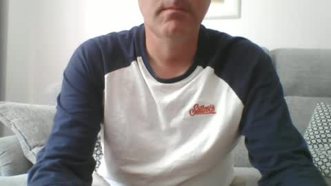 bobby_113 online show from June 22, 9:04 am