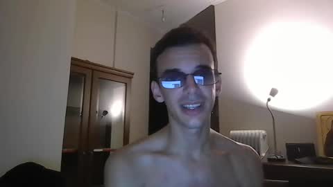 bunnyaeron online show from July 29, 10:42 pm