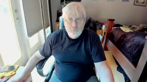 cloudalert62 online show from July 26, 3:42 pm