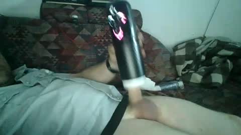 coolcock11 online show from August 9, 6:52 am