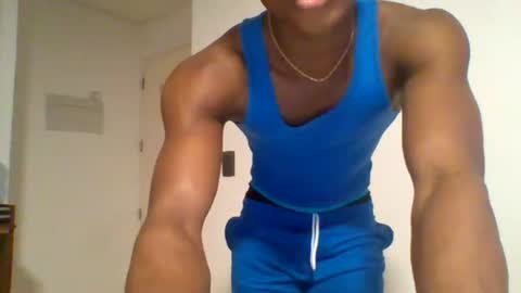 dave_blackcock831930 online show from July 14, 10:38 pm
