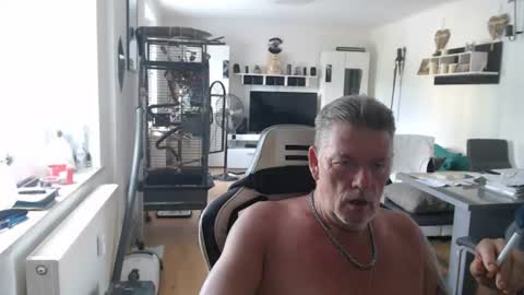 deinprinz2312 online show from July 12, 10:39 am