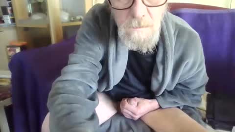 dutchpenis63 online show from May 8, 1:22 pm