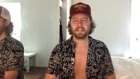 gcsurfer81 online show from July 23, 1:20 am