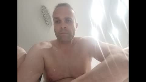 golemkur25 online show from May 25, 10:38 pm