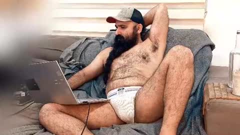 Hairy Beard Smoker online show from July 2, 6:25 pm
