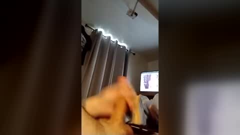 hankskrave online show from July 31, 12:59 pm