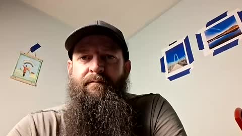Robert online show from August 8, 1:23 am