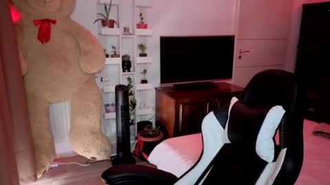 Hotboyshorny online show from July 10, 3:48 pm