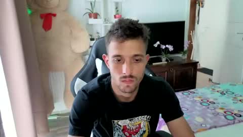 Hotboyshorny online show from July 5, 9:27 am