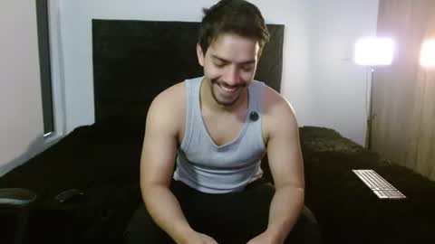 Ian Davis online show from July 14, 3:18 pm