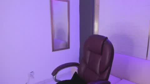 jacob_stonne online show from July 28, 3:21 pm