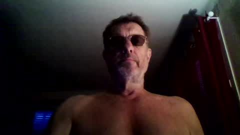 jerflor online show from July 22, 2:53 pm