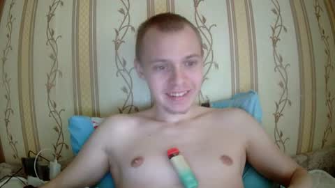 leo_timm online show from June 25, 10:42 am