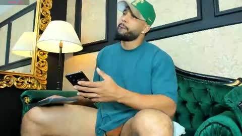 U can call me Logan online show from June 15, 10:24 pm