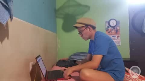 maaqui online show from August 9, 10:04 pm