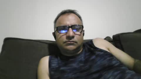 mikej143 online show from August 2, 3:16 am