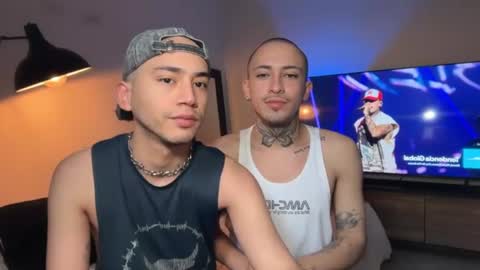 noah_and_steven online show from July 27, 11:17 am
