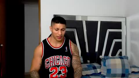 Noah Harris01 online show from June 12, 1:59 am