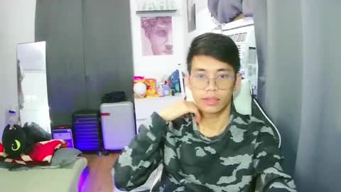 prince_harrison online show from July 27, 7:32 pm