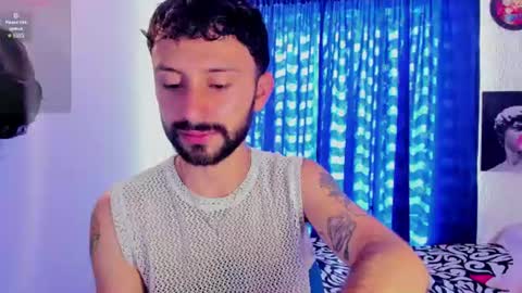 Santi online show from July 30, 7:02 pm