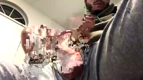 sencilloparati online show from June 26, 5:32 am