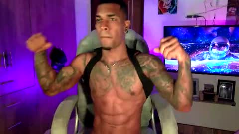 strong blackboy online show from May 12, 3:59 am