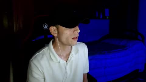 Latino 8.5 inches online show from June 14, 12:19 am
