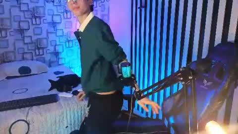 Sebastin online show from July 18, 3:46 am