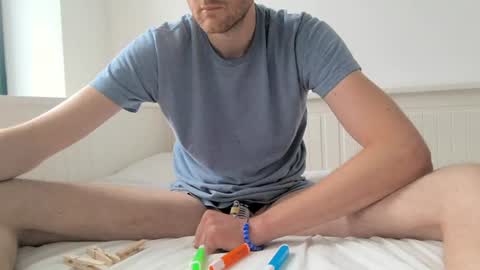 your_slave_boi online show from August 1, 12:59 pm