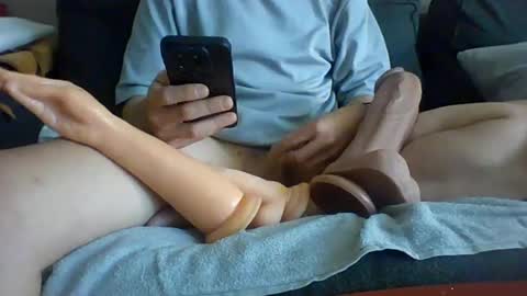 yourbigdickandopenass online show from August 2, 9:29 am
