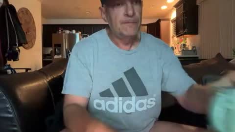 Zimmy22 online show from June 18, 10:53 am