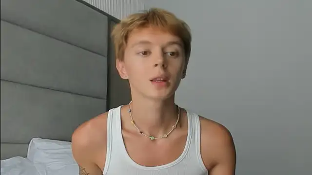 agelandreww online show from July 20, 2:30 pm