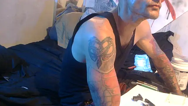 TheOneYouLove69 online show from May 29, 5:28 am
