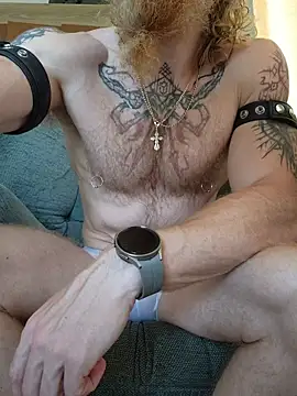 Gingerbeard40 online show from August 4, 10:43 am