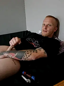 GINGERHEADMAN online show from May 29, 8:24 am