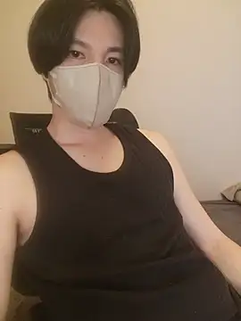 yuukee11111 online show from June 22, 5:17 pm
