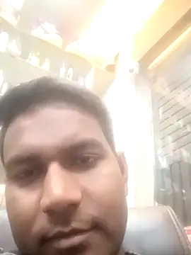 vikesh05 online show from May 16, 9:46 pm