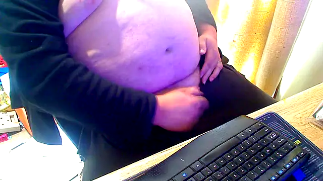 latexsub75 online show from August 6, 5:24 am