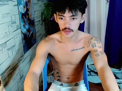 urhunky boy online show from July 9, 7:39 pm