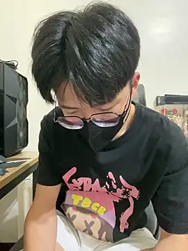 Allen20y online show from June 27, 3:28 pm