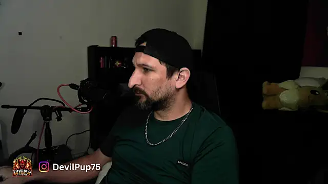 DevilPup75  online show from July 12, 4:14 am
