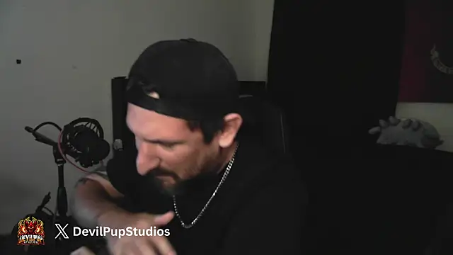 DevilPup75  online show from July 17, 5:36 am