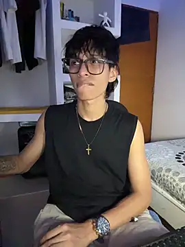 sung yol online show from August 9, 1:57 am